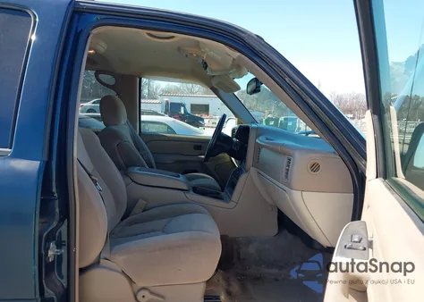 2005 Chevrolet Tahoe Ls z USA, uszkodzony, nr VIN 1GNEK13T25J264745